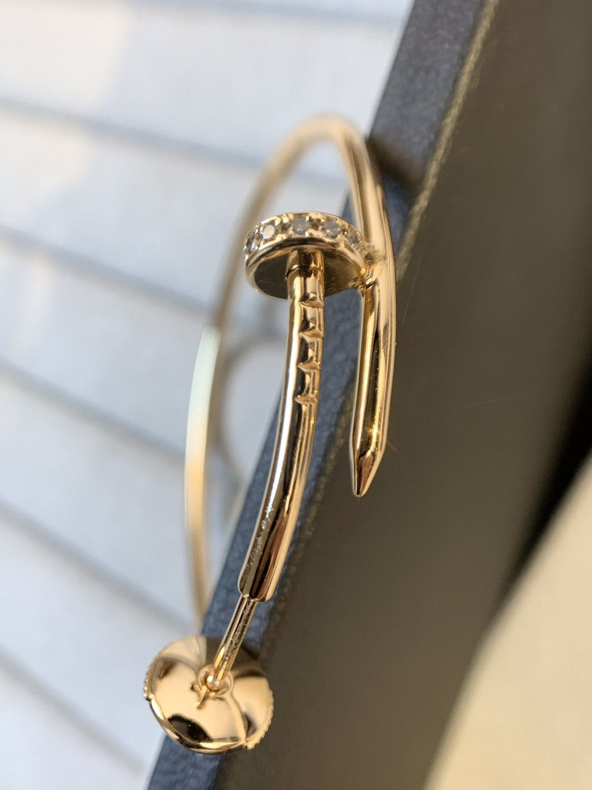 ??MIRA?¡¥JUSTE EARRINGS GOLD DIAMONDS 1.8MM