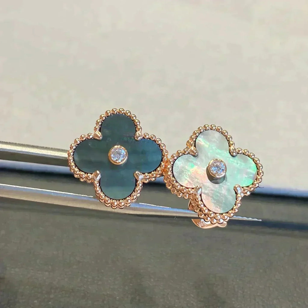??MIRA?¡¥CLOVER MEDIUM 1 MOTIFS GRAY MOP  DIAMOND EARRINGS