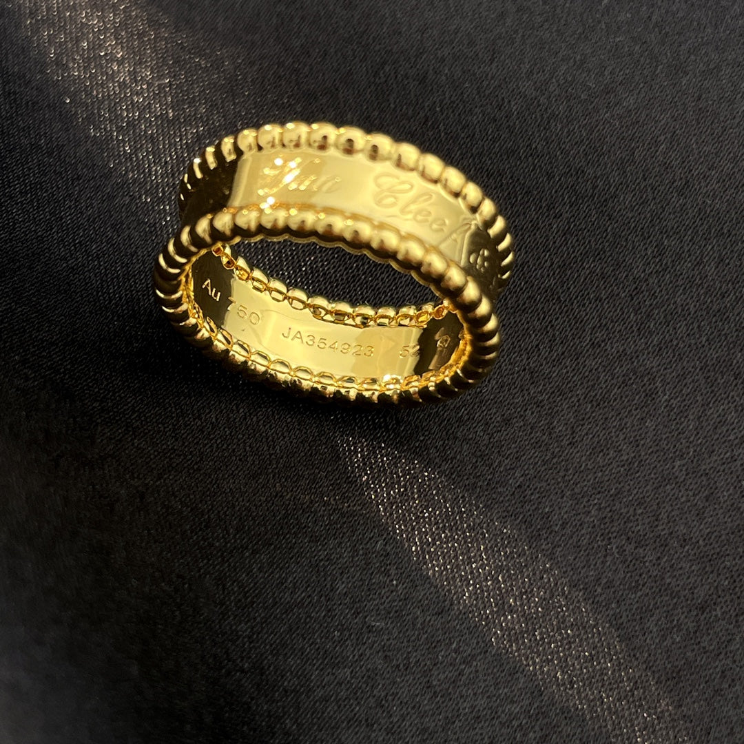 ??MIRA?¡¥PERLEE SIGNATURE RING
