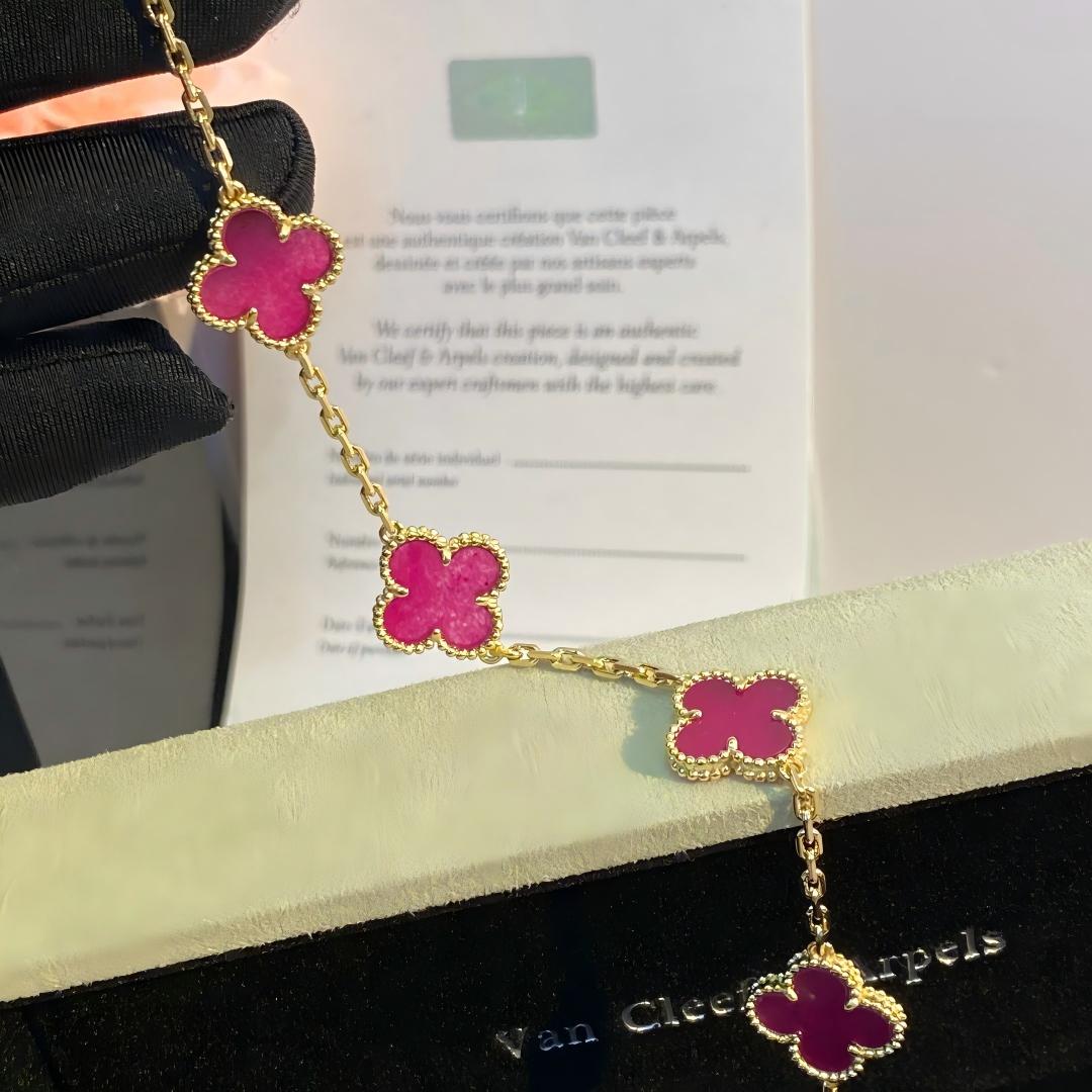 [MIRA] NEW CLOVER 5 MOTIFS PINK ENAMEL BRACELET