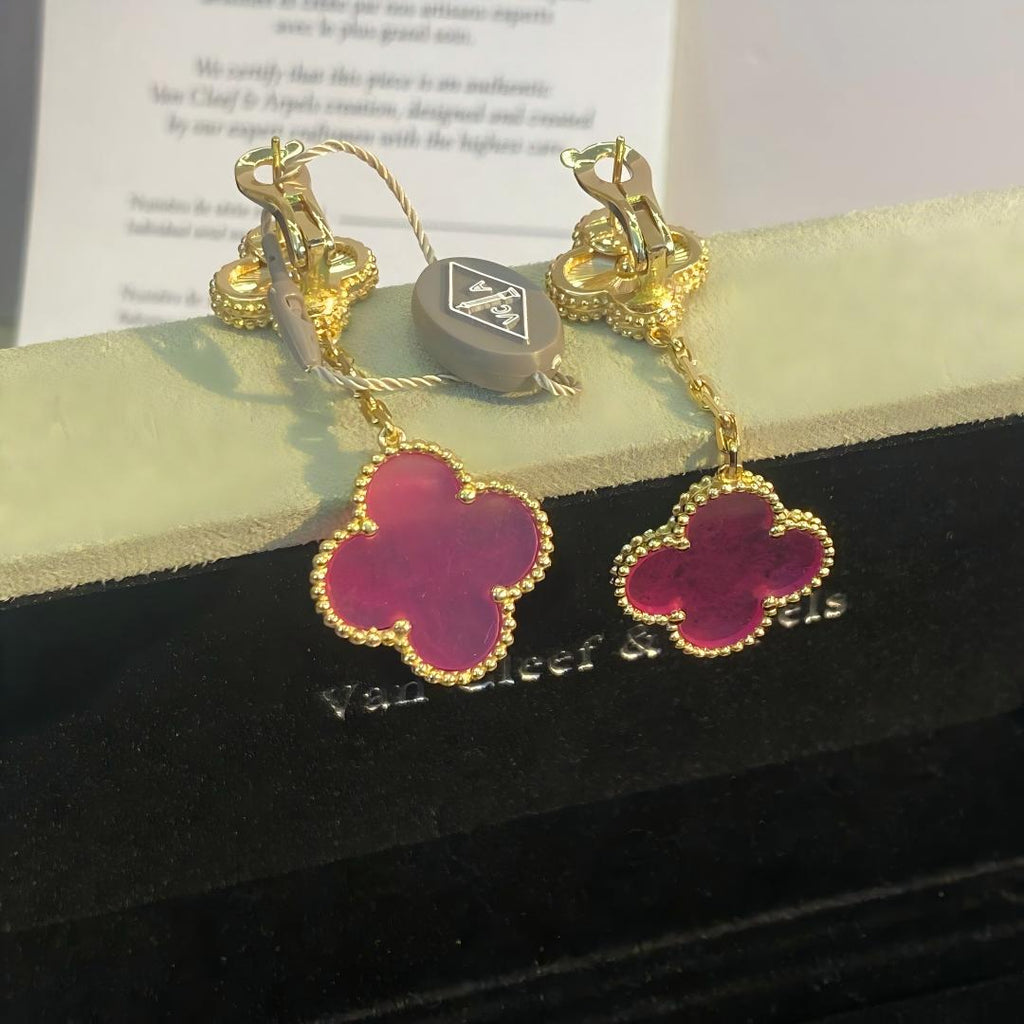 [MIRA] NEW CLOVER 2 MOTIF PINK ENAMEL EARRINGS
