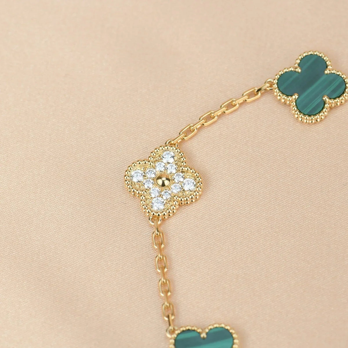 [MIRA]New  CLOVER 5 MOTIF MALACHITE BRACELET COLLECTION