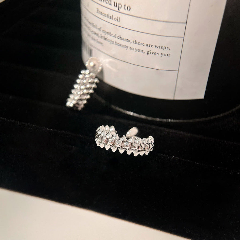 ??MIRA?¡¥CLASH SMALL HOOP EARRINGS