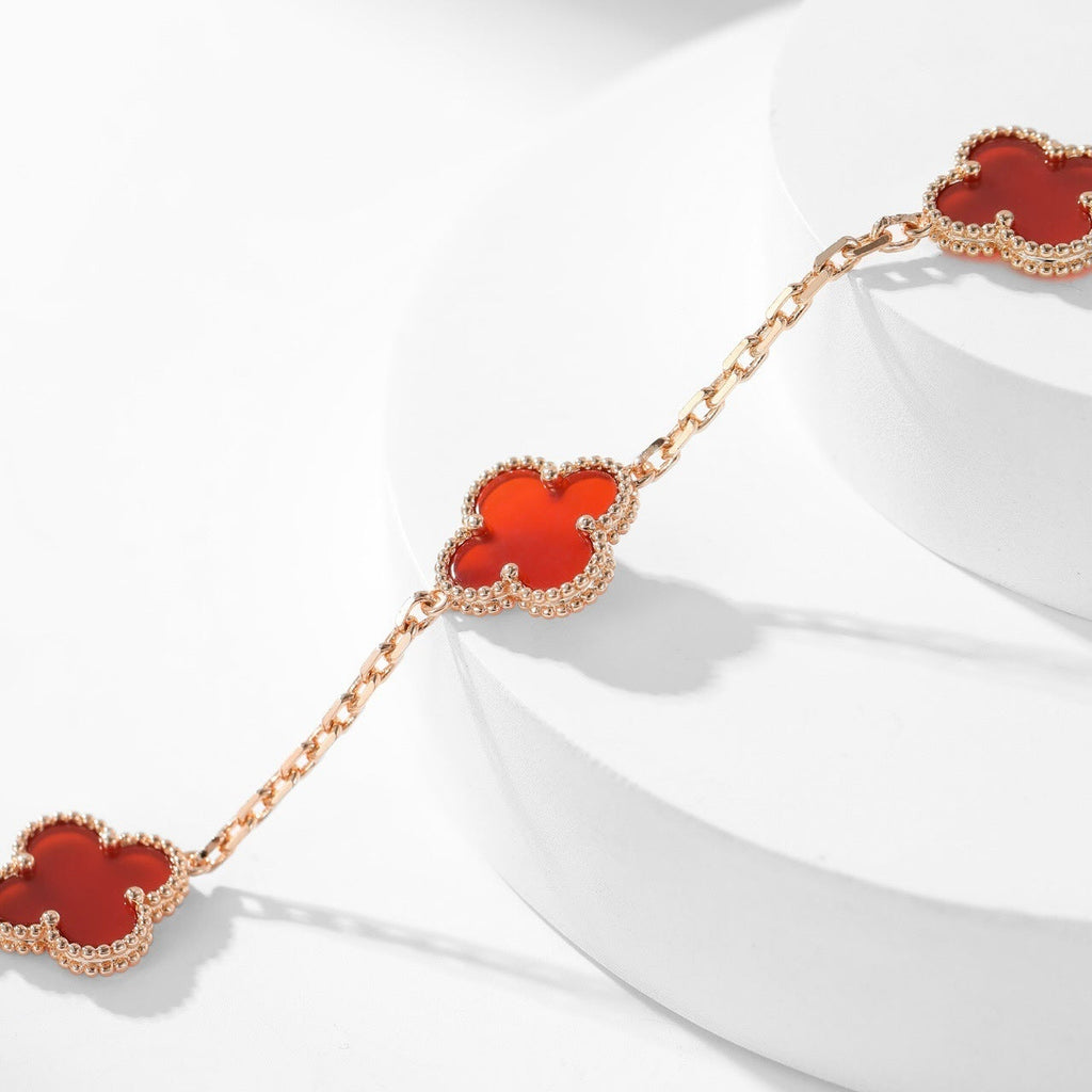 ??MIRA?¡¥CLOVER 10 MOTIFS CARNELIAN NECKLACE