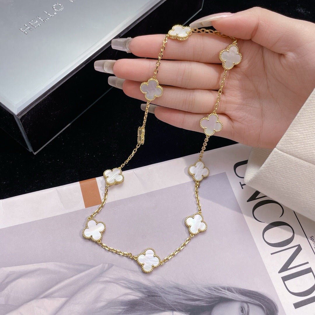 ??MIRA?¡¥CLOVER 10 MOTIFS WHITE MOTHER OF PEARL NECKLACE
