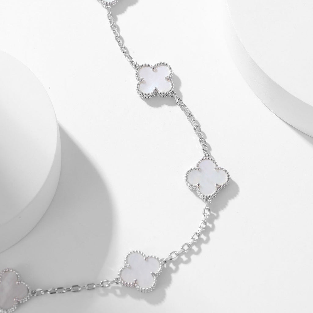 ??MIRA?¡¥CLOVER 10 MOTIFS WHITE MOTHER OF PEARL NECKLACE