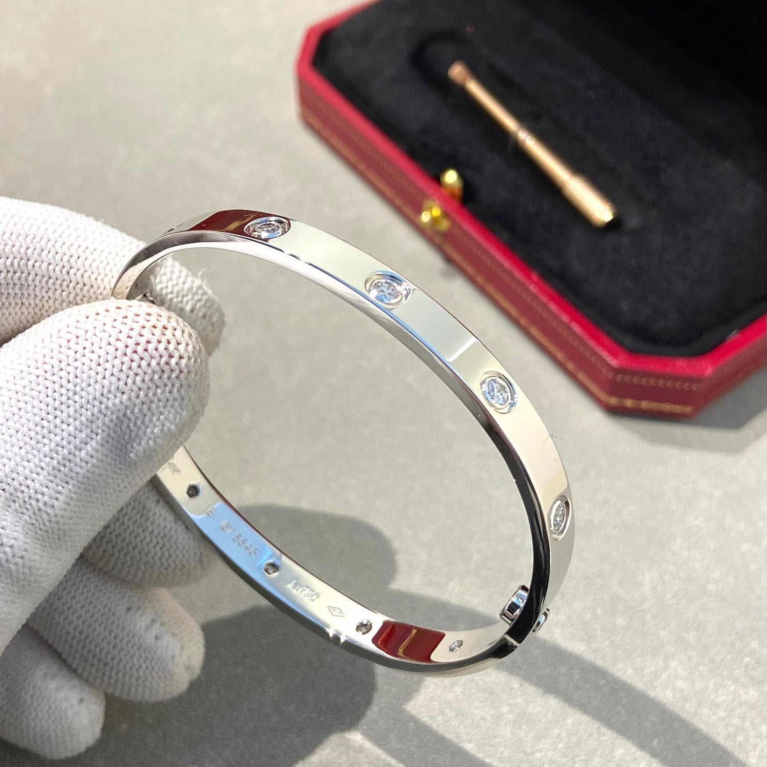 ??MIRA?¡¥LOVE BRACELET 6.1MM 10 DIAMONDS