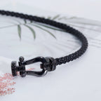 ??MIRA?¡¥FORCE LARGE SERIES HORSESHOE BLACK SAMURAI BRACELET