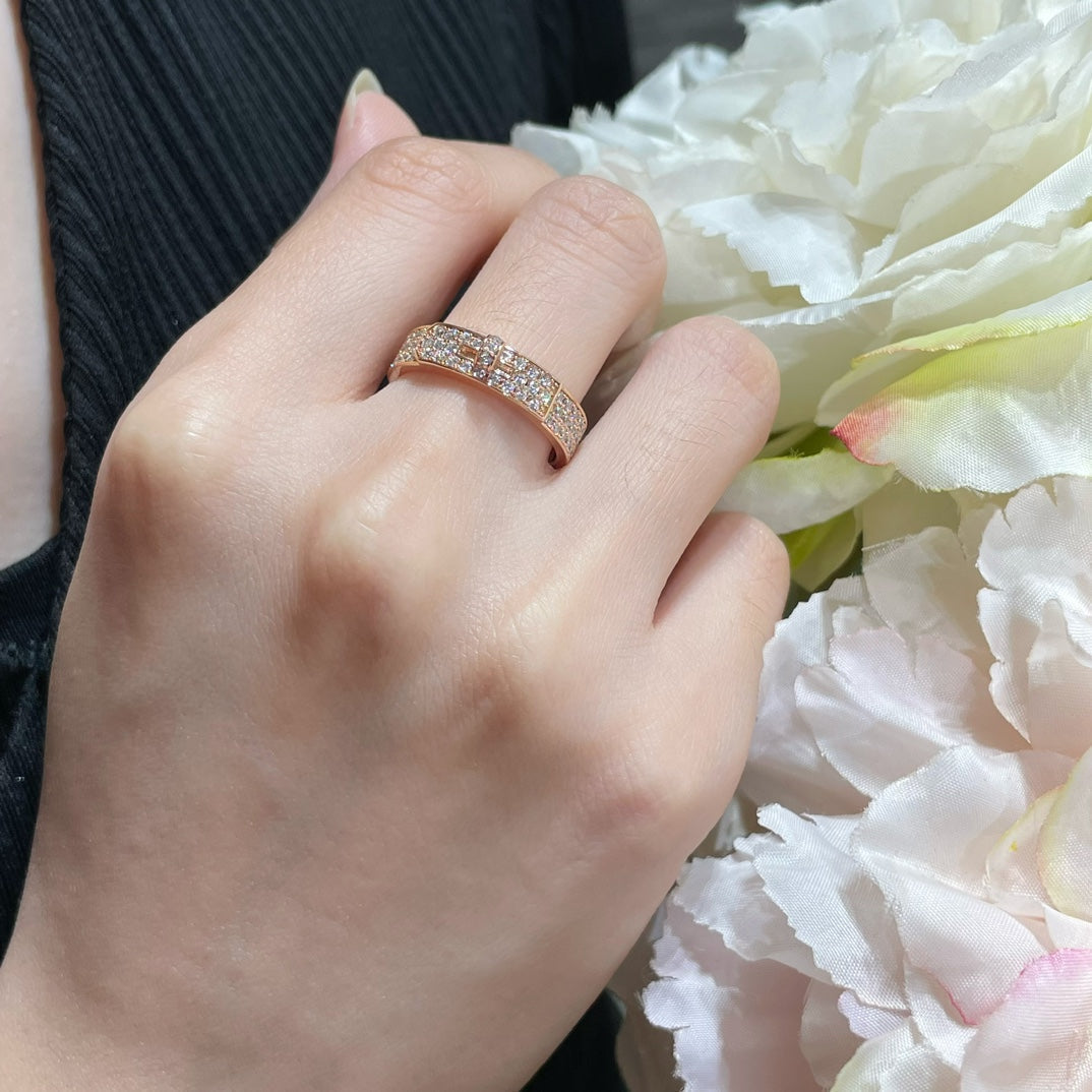 ??MIRA?¡¥KELLY PINK GOLD DIAMOND RING