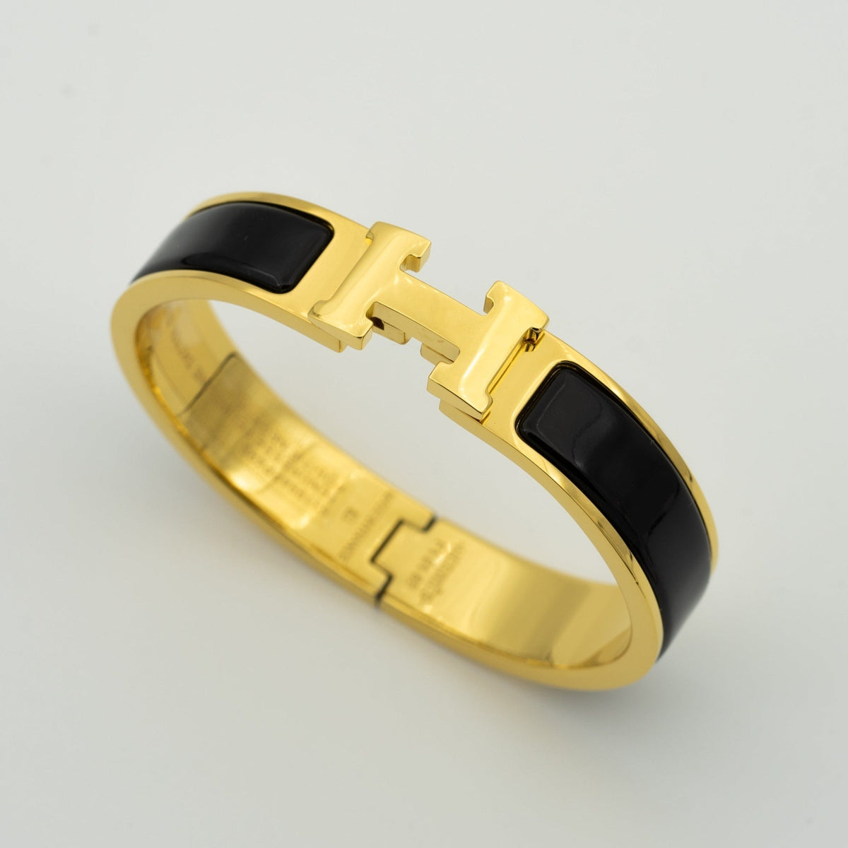 ??MIRA?¡¥H BLACK BRACELET