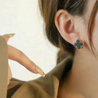 ??MIRA?¡¥CLOVER MEDIUM 1 MOTIFS  ONYX STUD EARRINGS