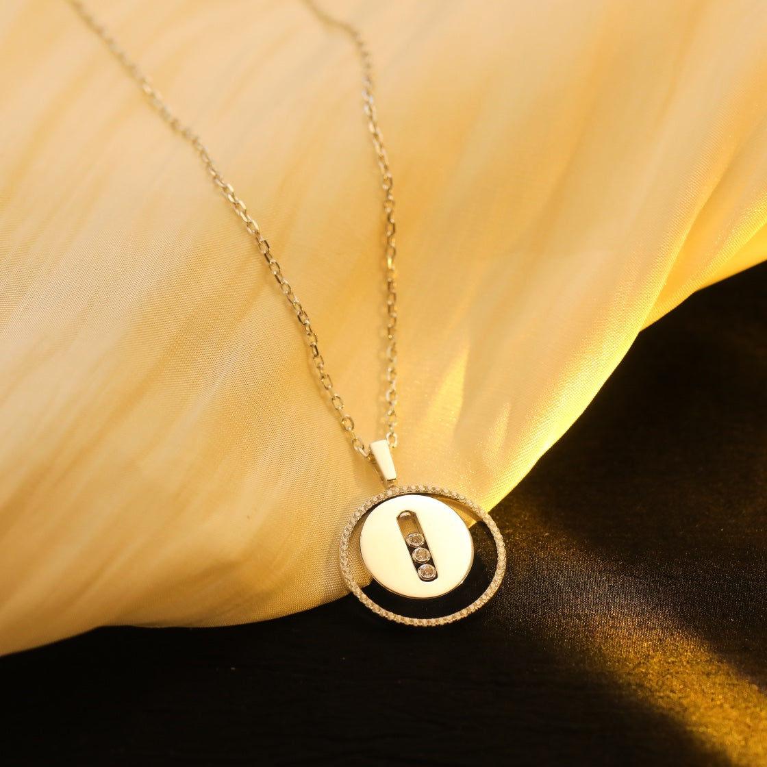 [MIRA]  MOVE MM SILVER DIAMOND NECKLACE