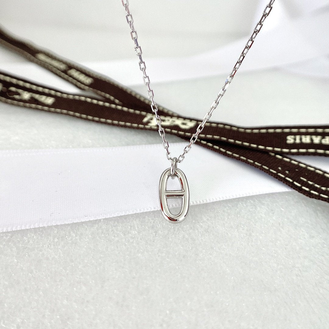 ??MIRA?¡¥HM PIG NOSE NECKLACE
