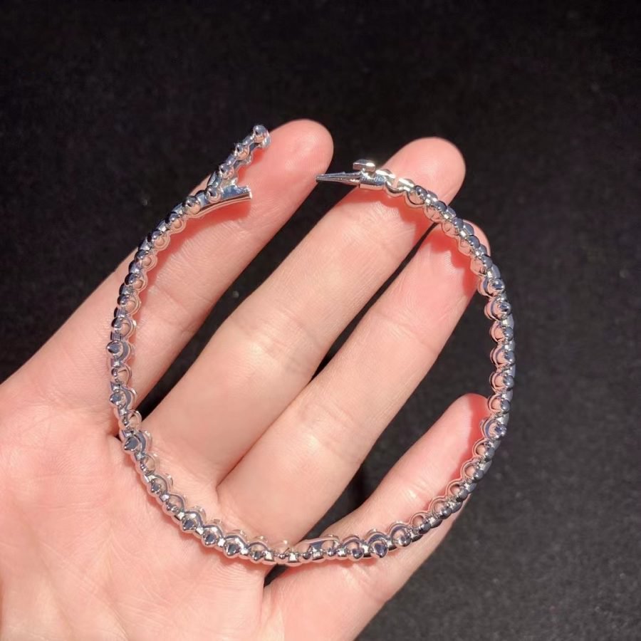 ??MIRA?¡¥CLASH SILVER BRACELET
