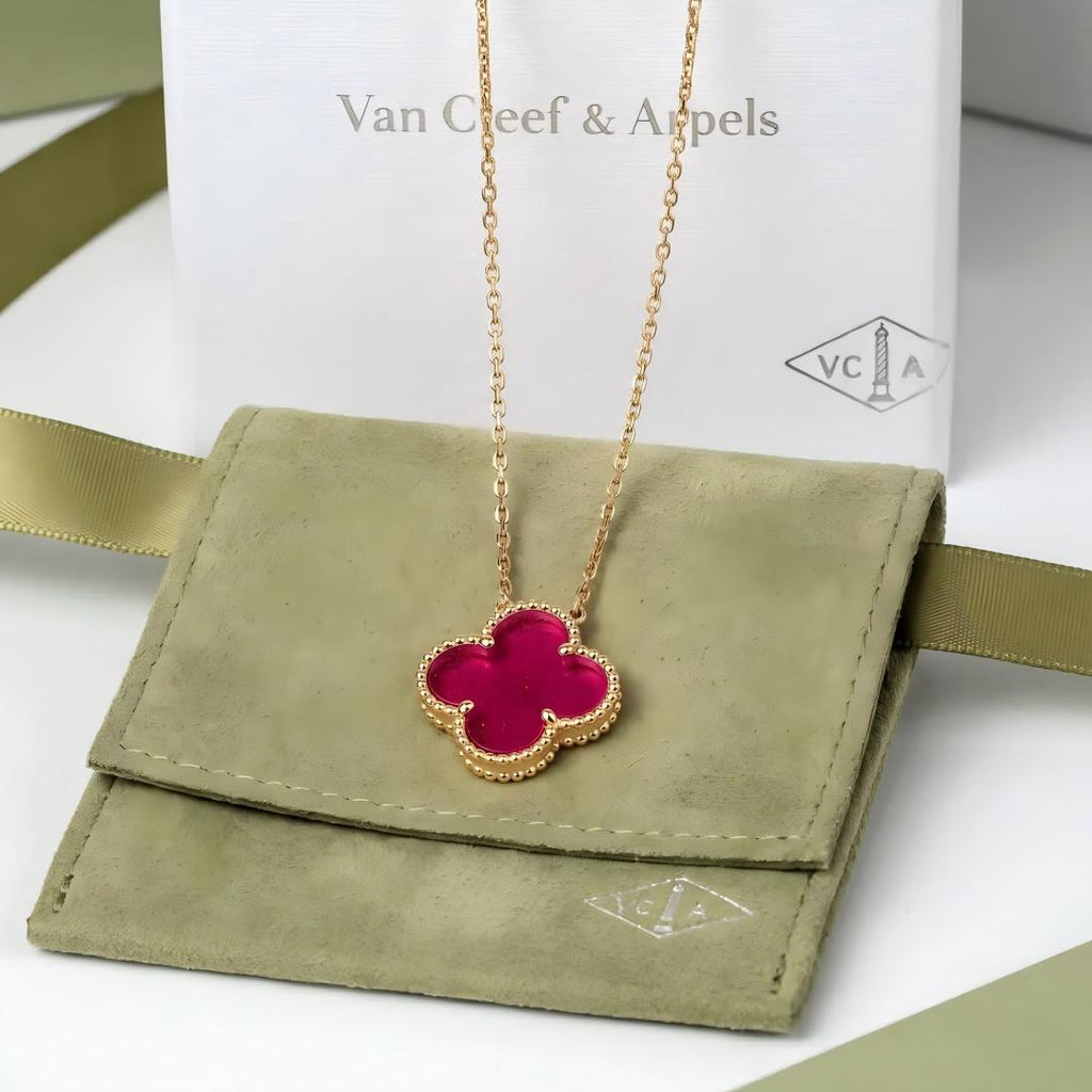 [MIRA] NEW CLOVER 15MM PINK ENAMEL NECKLACE