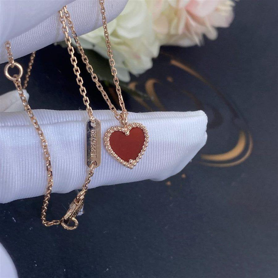 ??MIRA?¡¥SWEET CLOVER CARNELIAN HEART NECKLACE