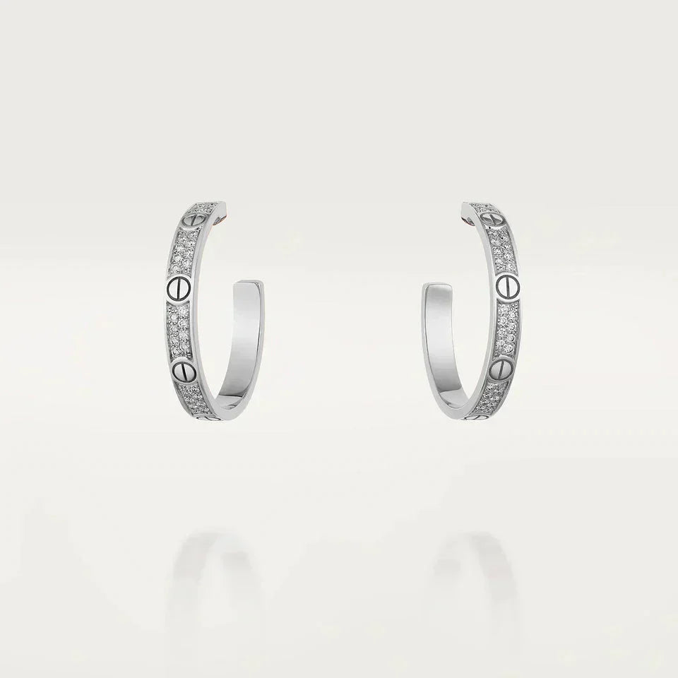 ??MIRA?¡¥LOVE DIAMOND SILVER HOOP EARRINGS